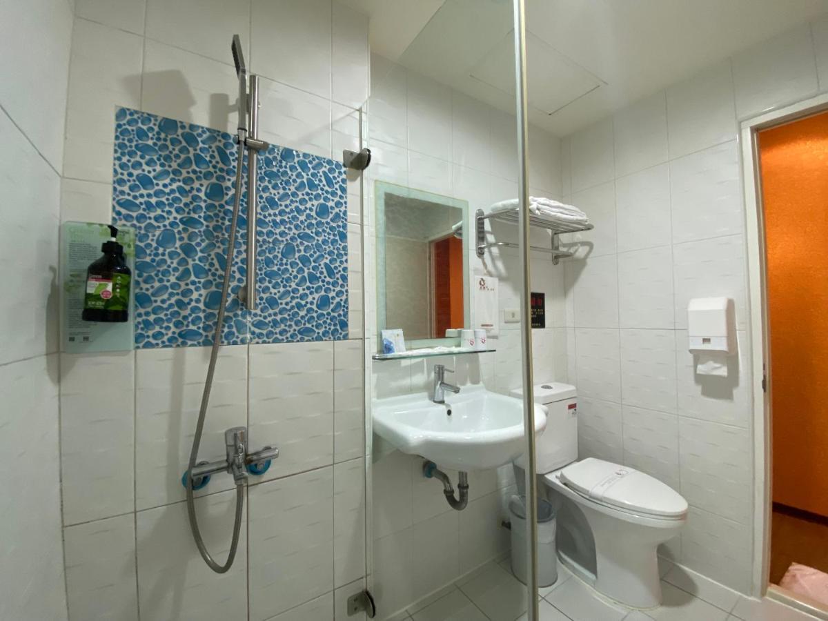 Hua Xiang Hotel -Zouying Καοσιούνγκ Εξωτερικό φωτογραφία