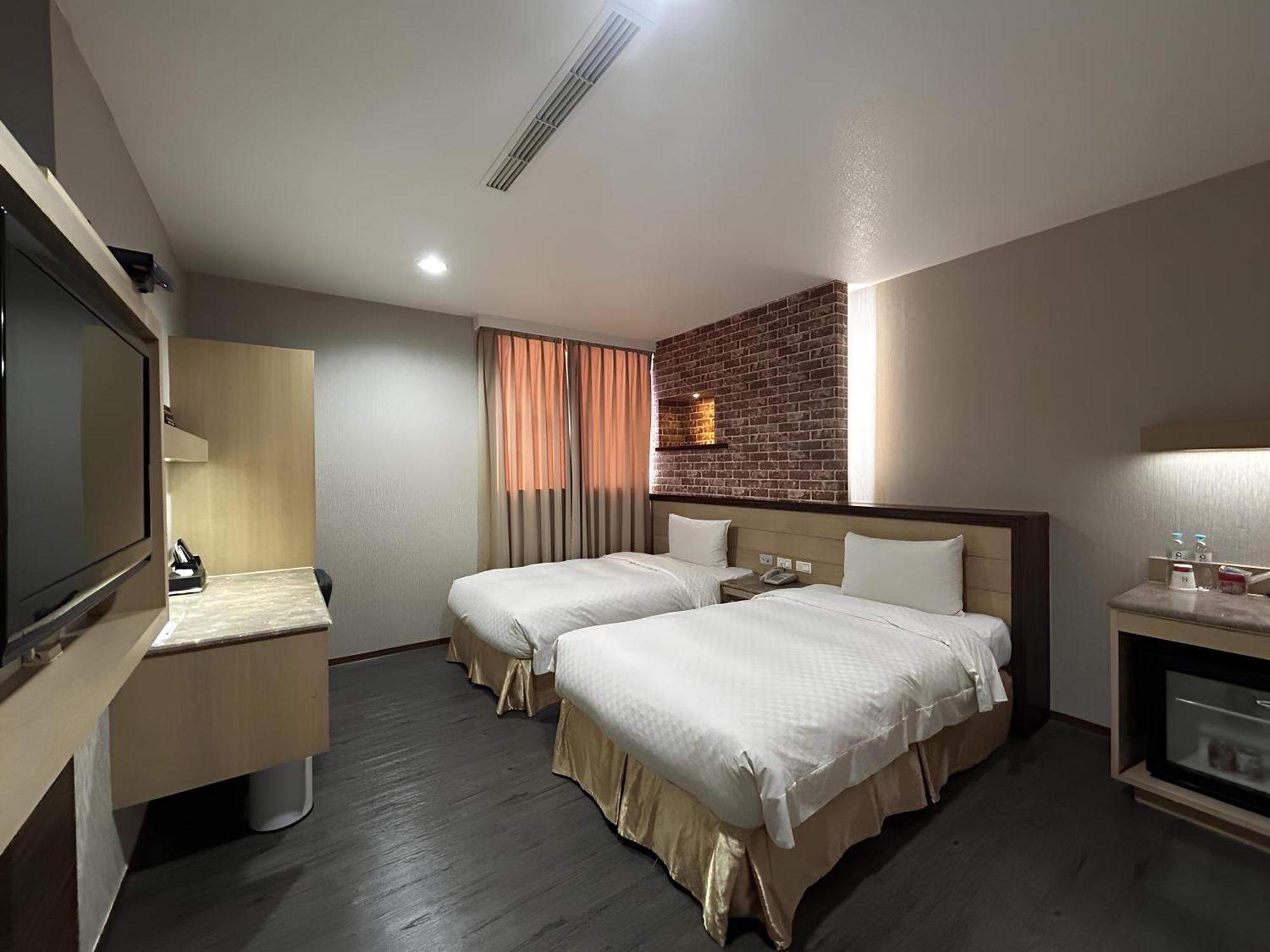 Hua Xiang Hotel -Zouying Καοσιούνγκ Εξωτερικό φωτογραφία