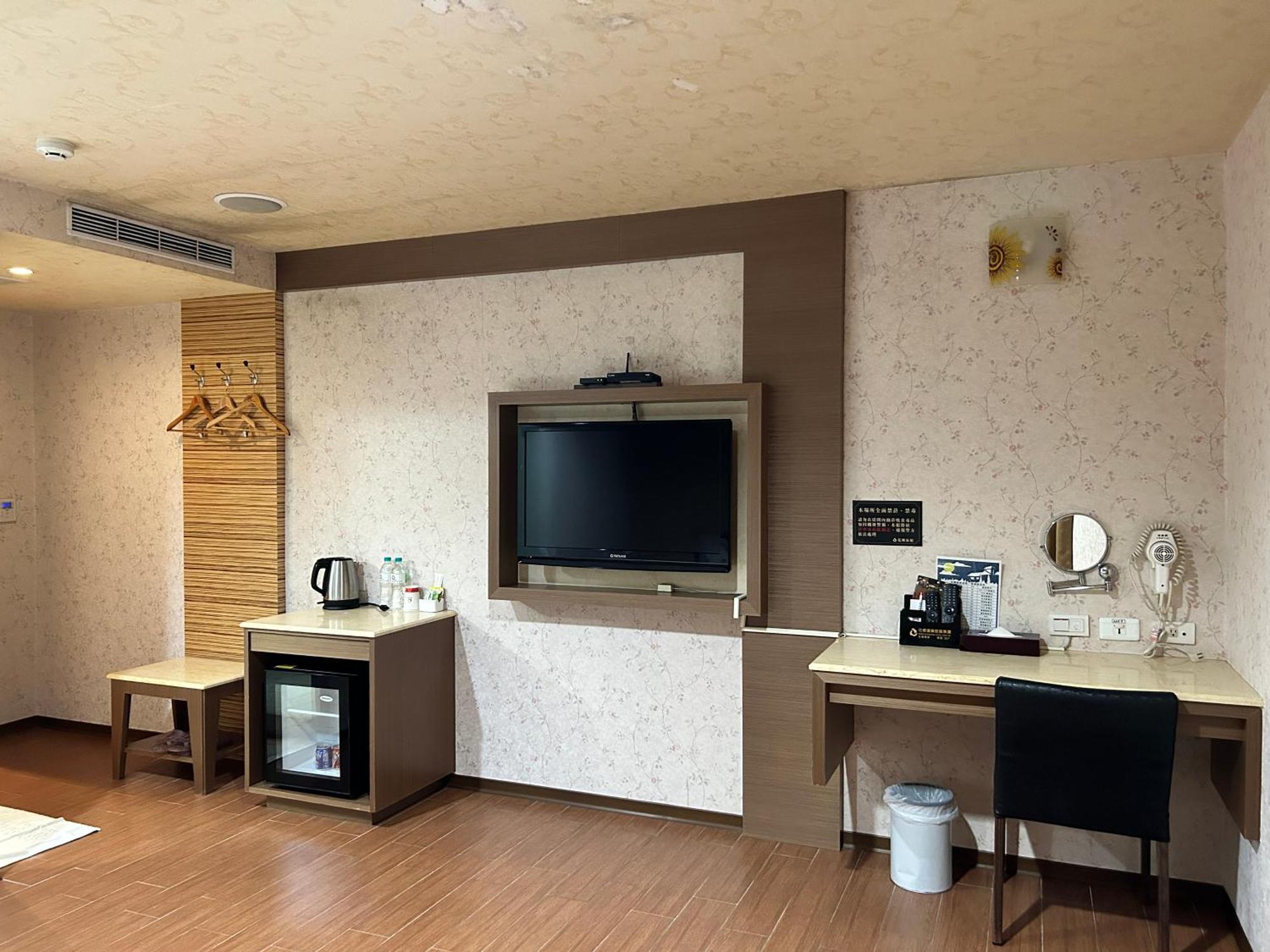 Hua Xiang Hotel -Zouying Καοσιούνγκ Εξωτερικό φωτογραφία