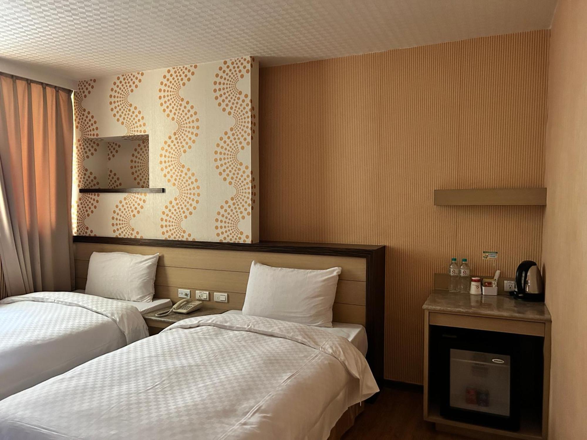 Hua Xiang Hotel -Zouying Καοσιούνγκ Εξωτερικό φωτογραφία